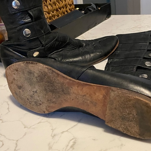 Boots - Picture 2 of 4